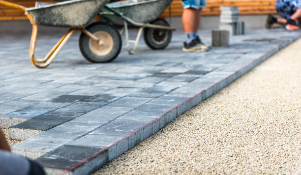 Best Concrete Driveway Installation in Schoolcraft, MI